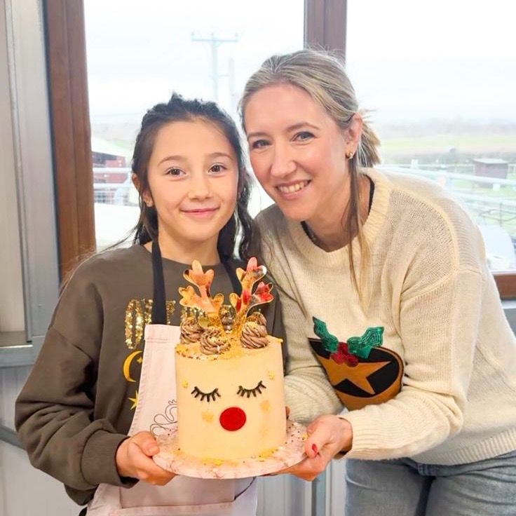 Child with Adult Christmas Rudolf Cake Decorating Class with ChellBells Cakes (approx 6-18 Year Olds)