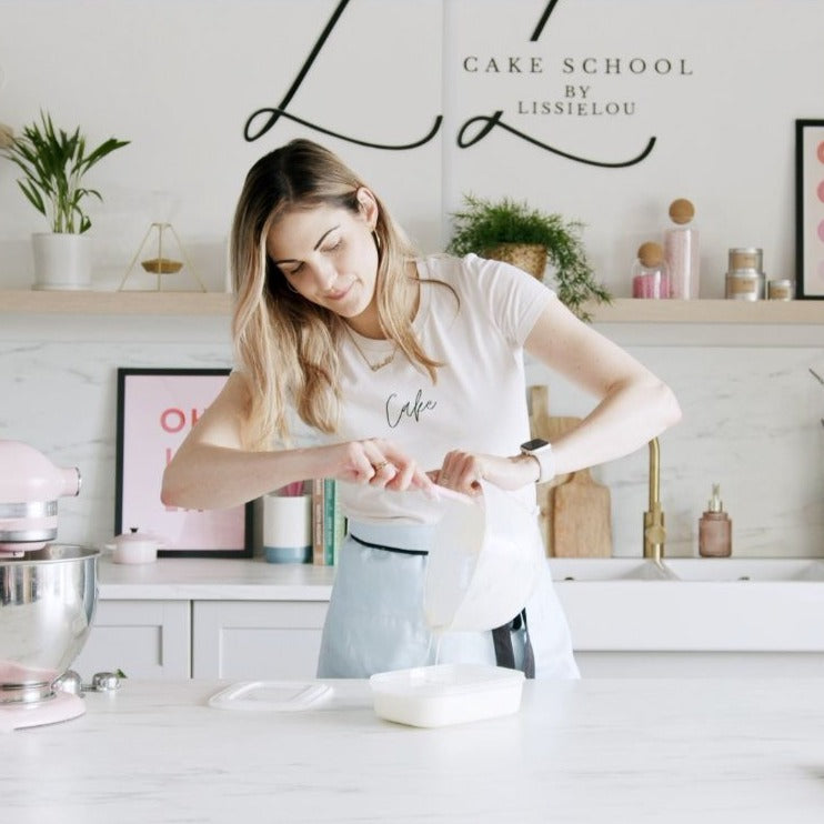 ONLINE ZOOM Ganache Masterclass with ChellBells Cakes