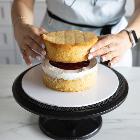 ONLINE Foundations of a Tall Cake Course - ChellBells Cakes