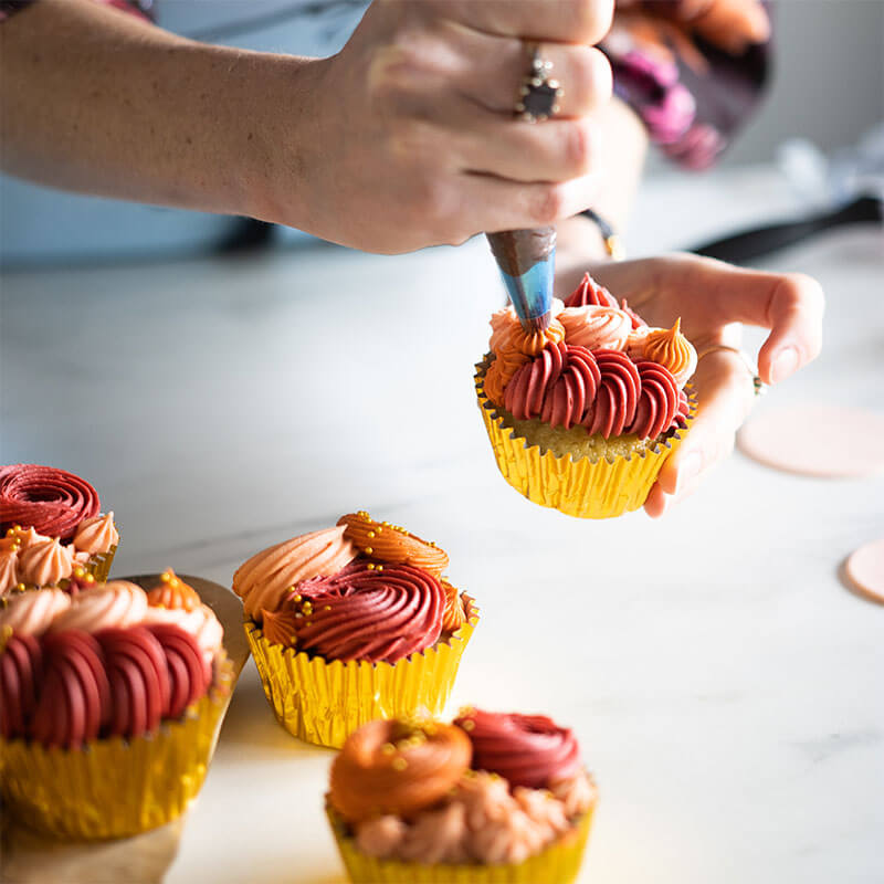 Everything You Need to Know About Piping with LissieLou's Baker