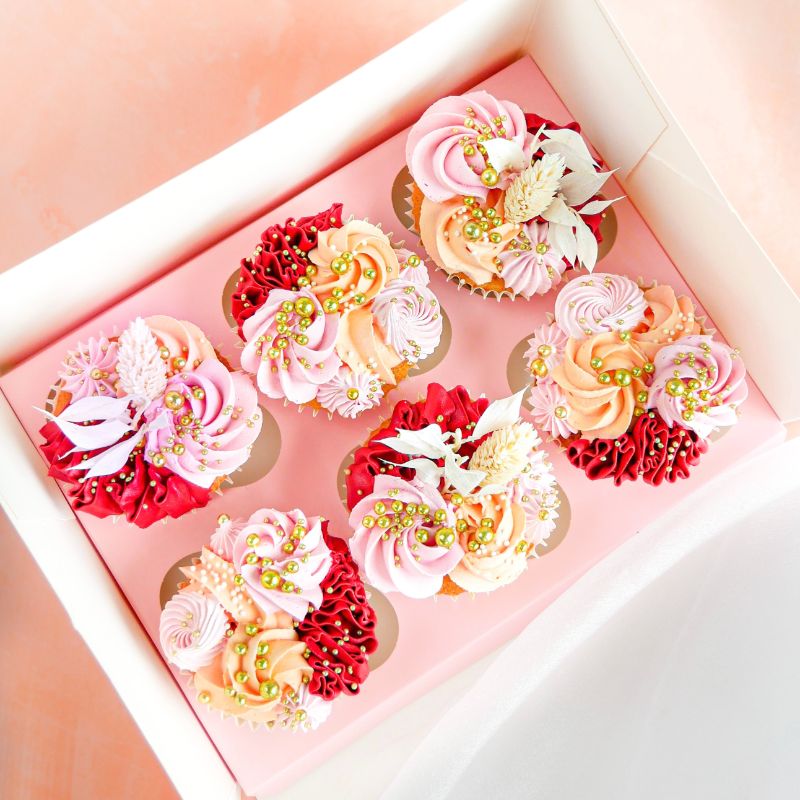 JANUARY 2024: Zoom LIVE Baking and Decorating Cupcakes (mini decorations and plaques) with ChellBells Cakes