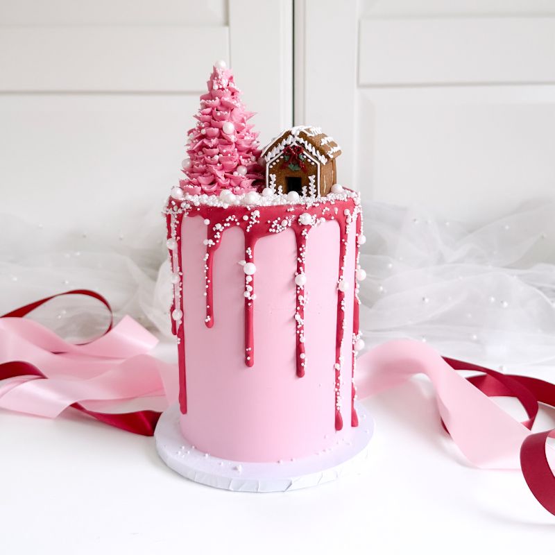 Mini Gingerbread House and Christmas Tree Cake Class with ChellBells at The LissieLou Cake School