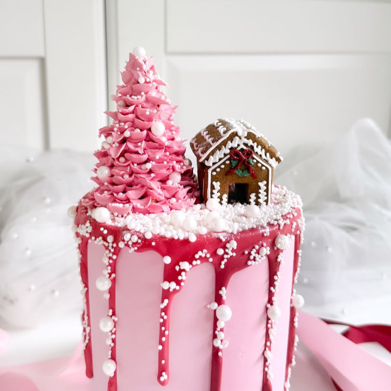 Mini Gingerbread House and Christmas Tree Cake Class with ChellBells at The LissieLou Cake School