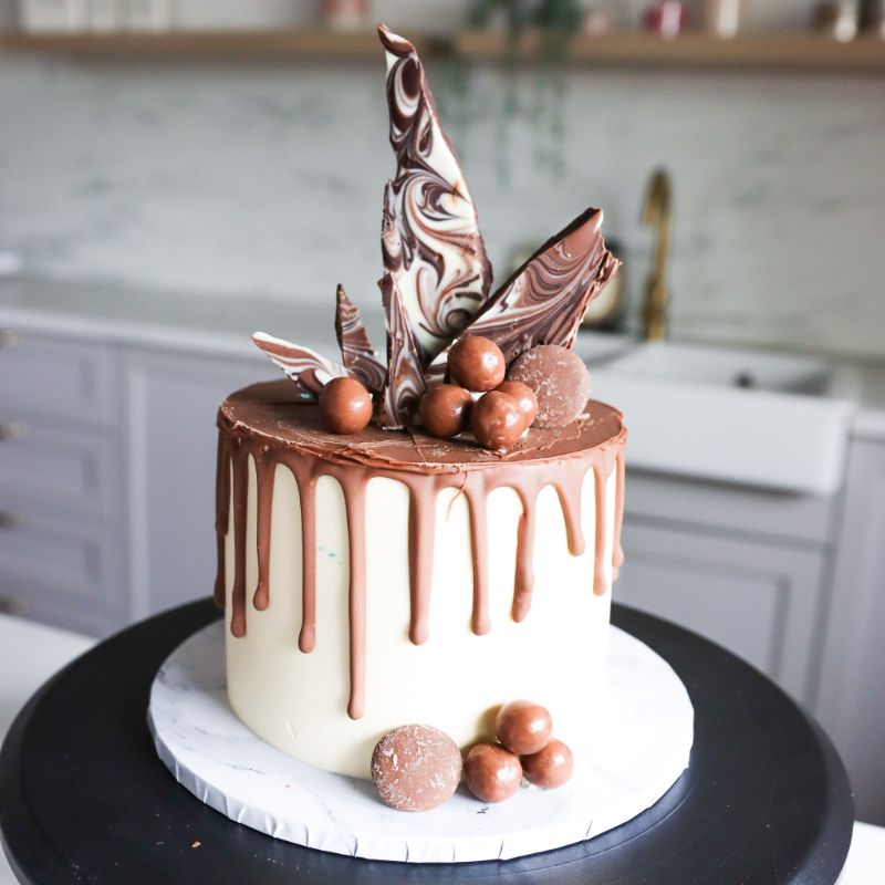 Chocolate Drip Extravaganza Cake Class: Adult with Child at The LissieLou Cake School