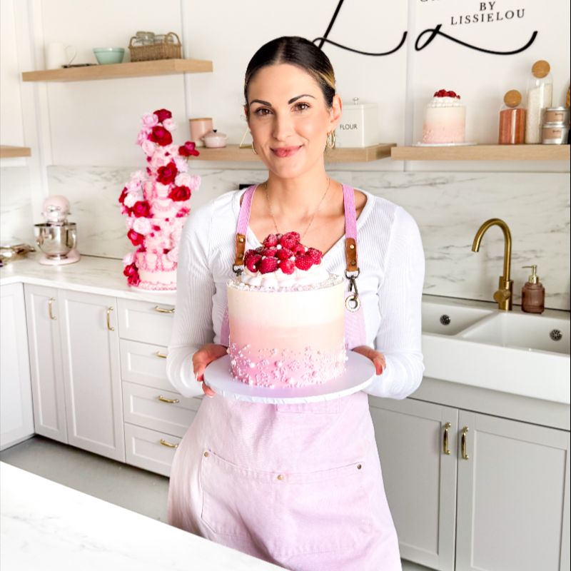 ONLINE Ombré Dreams Cake Course - ChellBells Cakes