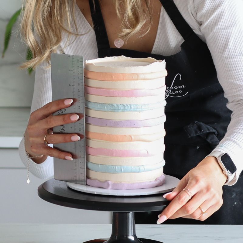 ONLINE Mastering a Striped Cake - ChellBells Cakes