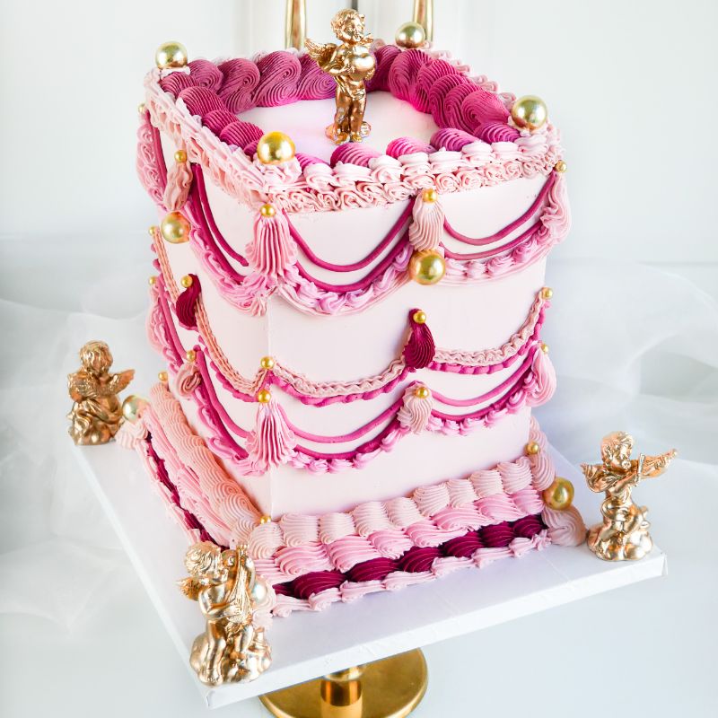 AUGUST: Zoom LIVE Create a Square Cake with Ganache Plates with ChellBells Cakes