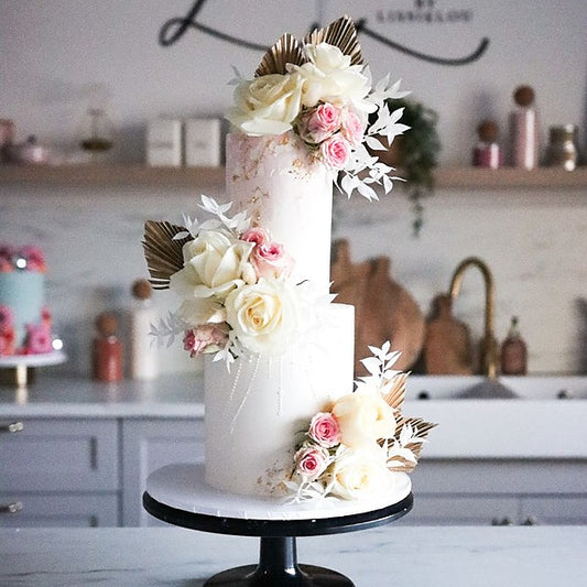 ONLINE Modern Floral Wedding Cake Class - ChellBells Cakes